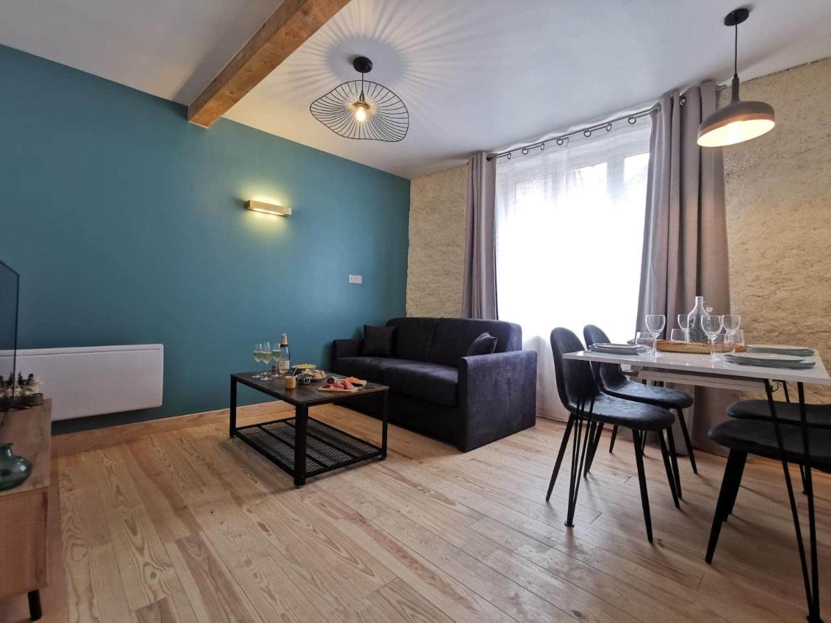 Du Centre: Renovated City-center Flats With Ac Apartment *