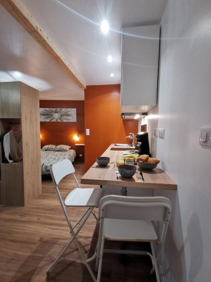 Apartment Du Centre: Renovated City-center Flats With Ac *