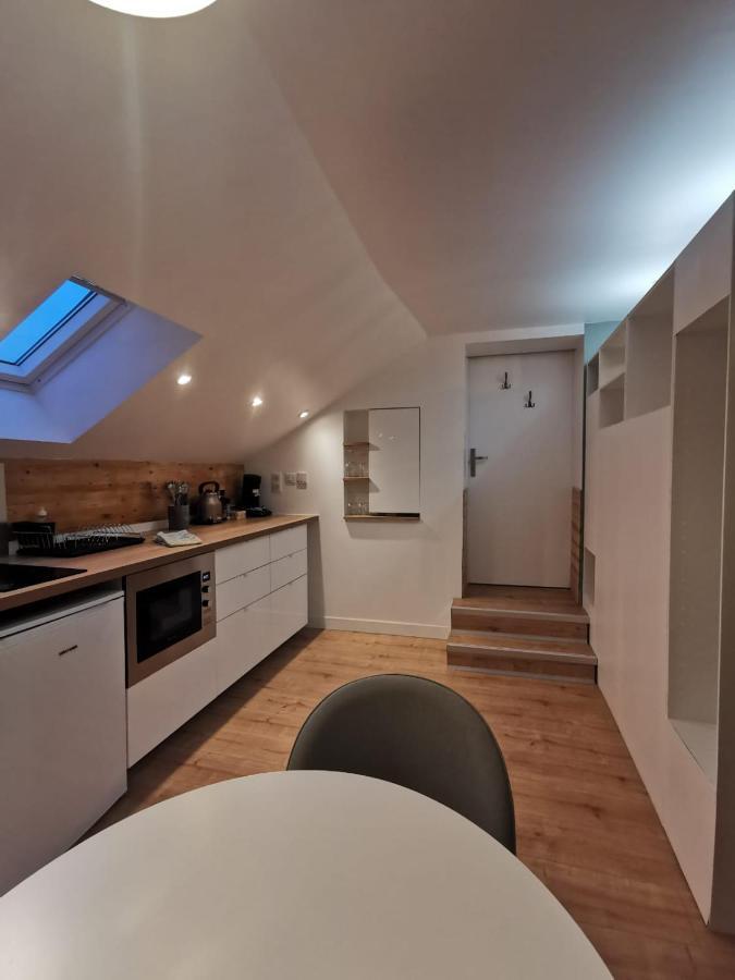 Apartment Du Centre: Renovated City-center Flats With Ac *