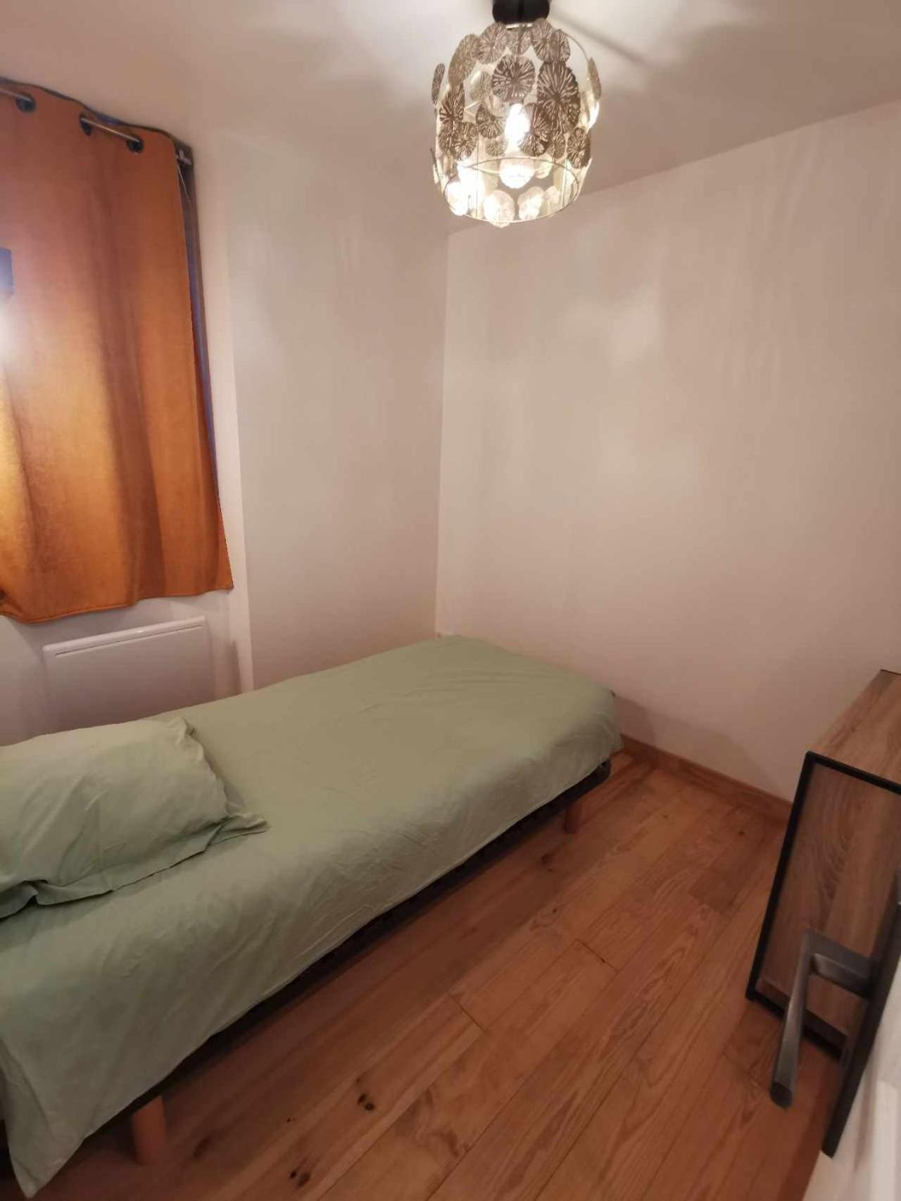 Apartment Du Centre: Renovated City-center Flats With Ac *