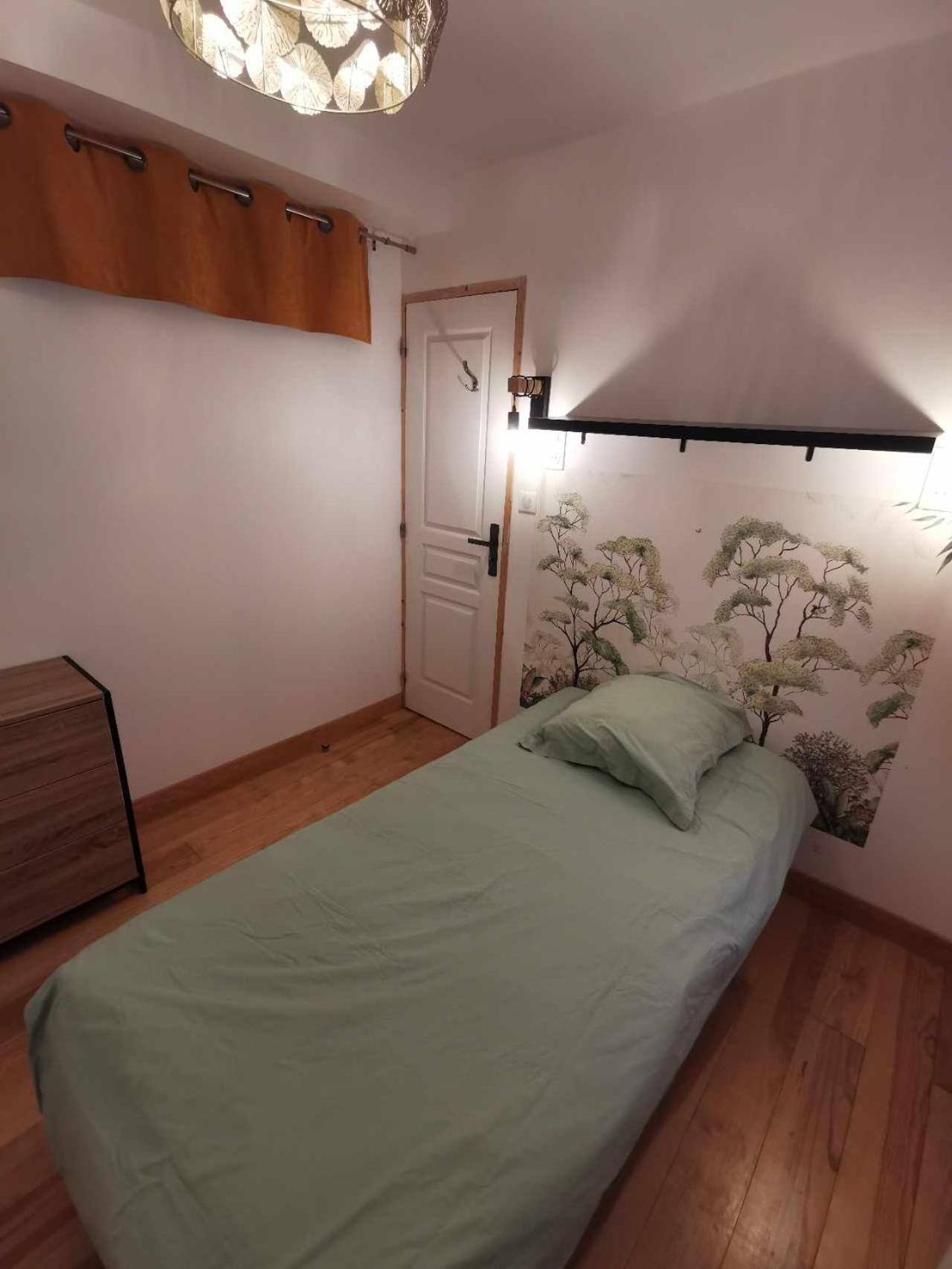 Apartment Du Centre: Renovated City-center Flats With Ac *